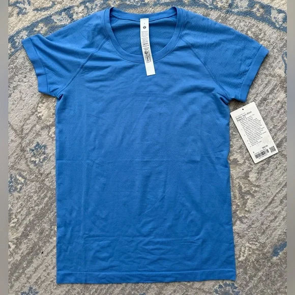 Lululemon Swiftly Tech Short-Sleeve Shirt 2.0 *Hip Length Pool Party - Picture 3 of 7